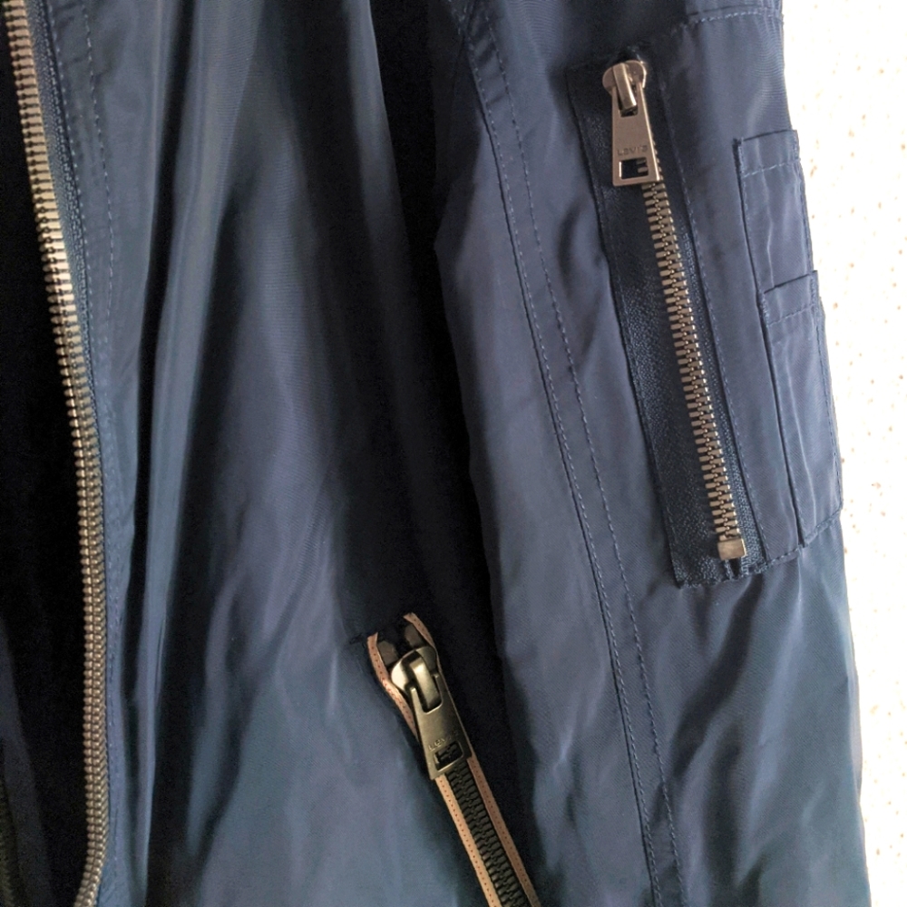 NWT Levi's Bomber Jacket, Navy, Size XS - Picture 2 of 8